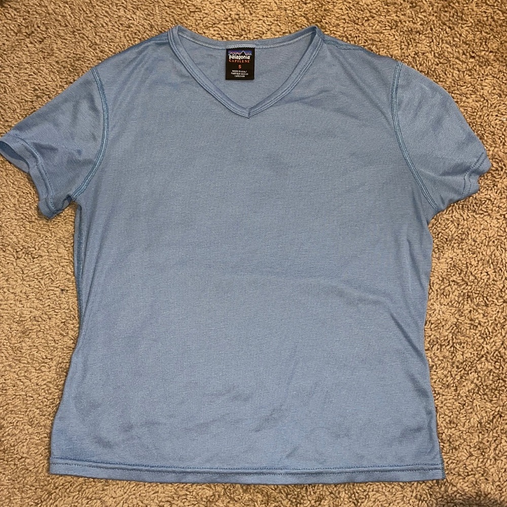Patagonia blue t shirt